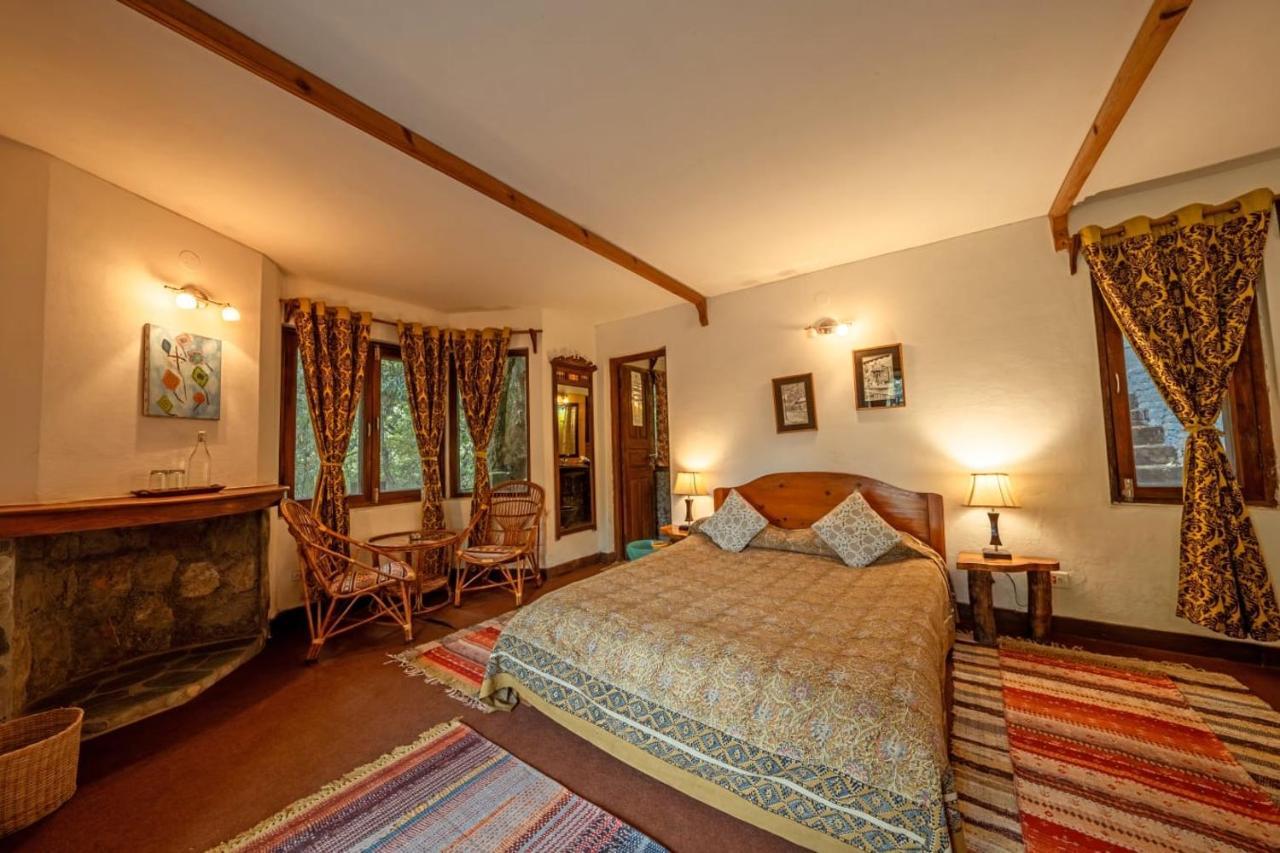 Mountain Quail Lodge Нейнитал Екстериор снимка