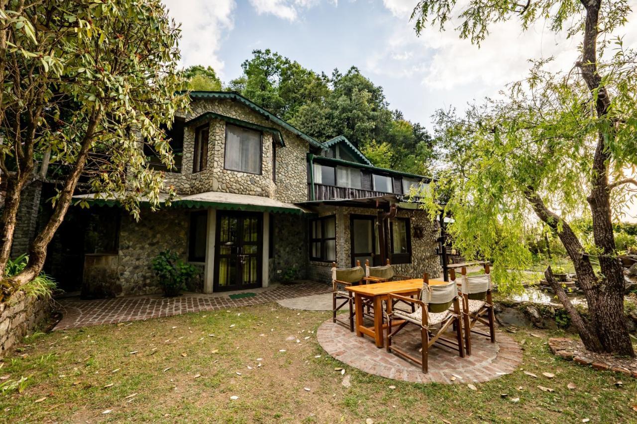 Mountain Quail Lodge Нейнитал Екстериор снимка